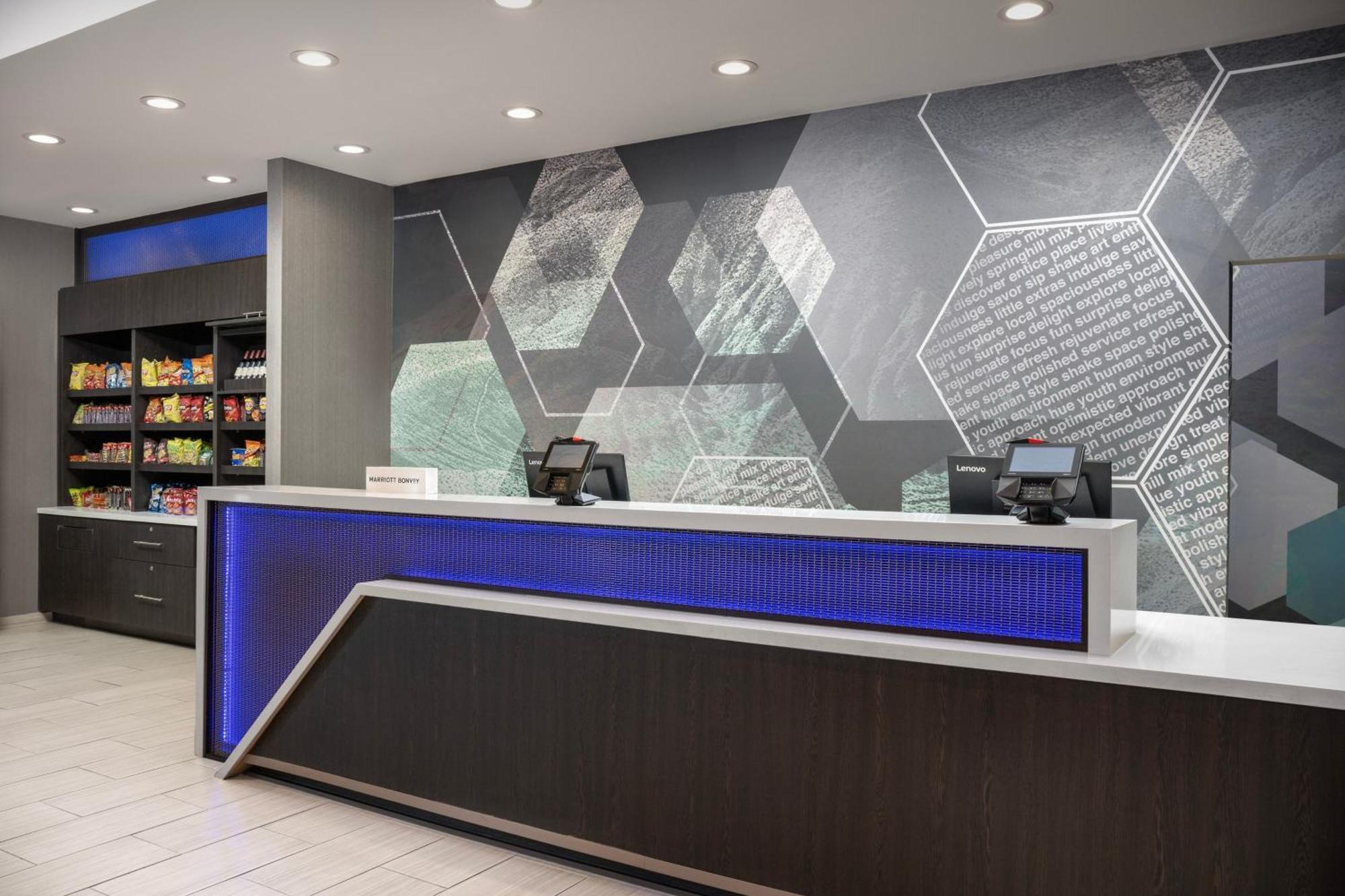 伯明翰加登代尔万豪春丘套房酒店 Gardendale 外观 照片